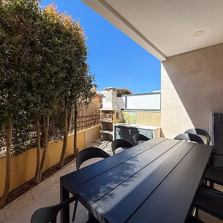 V4, Jardins Branqueira9 Near Beach, Βίλα *
