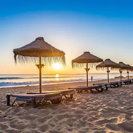V4, Jardins Branqueira9 Near Beach, * Αλμπουφέιρα